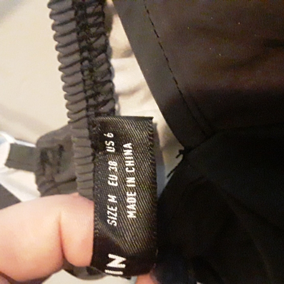 Reflectent Crop Top - Picture 5 of 11